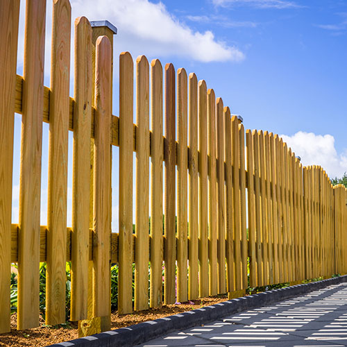 Fence Cleaning Service Image